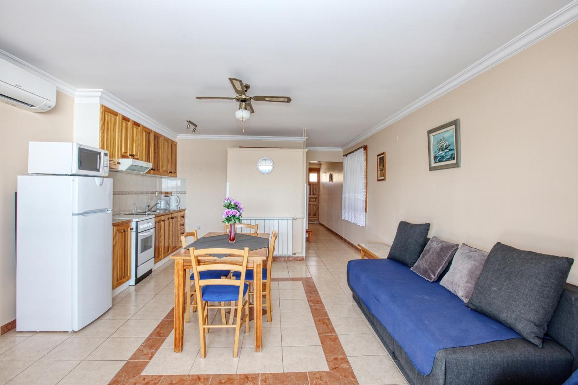 Apartments By The Sea Brodarica, Sibenik - 4194 Rum bild